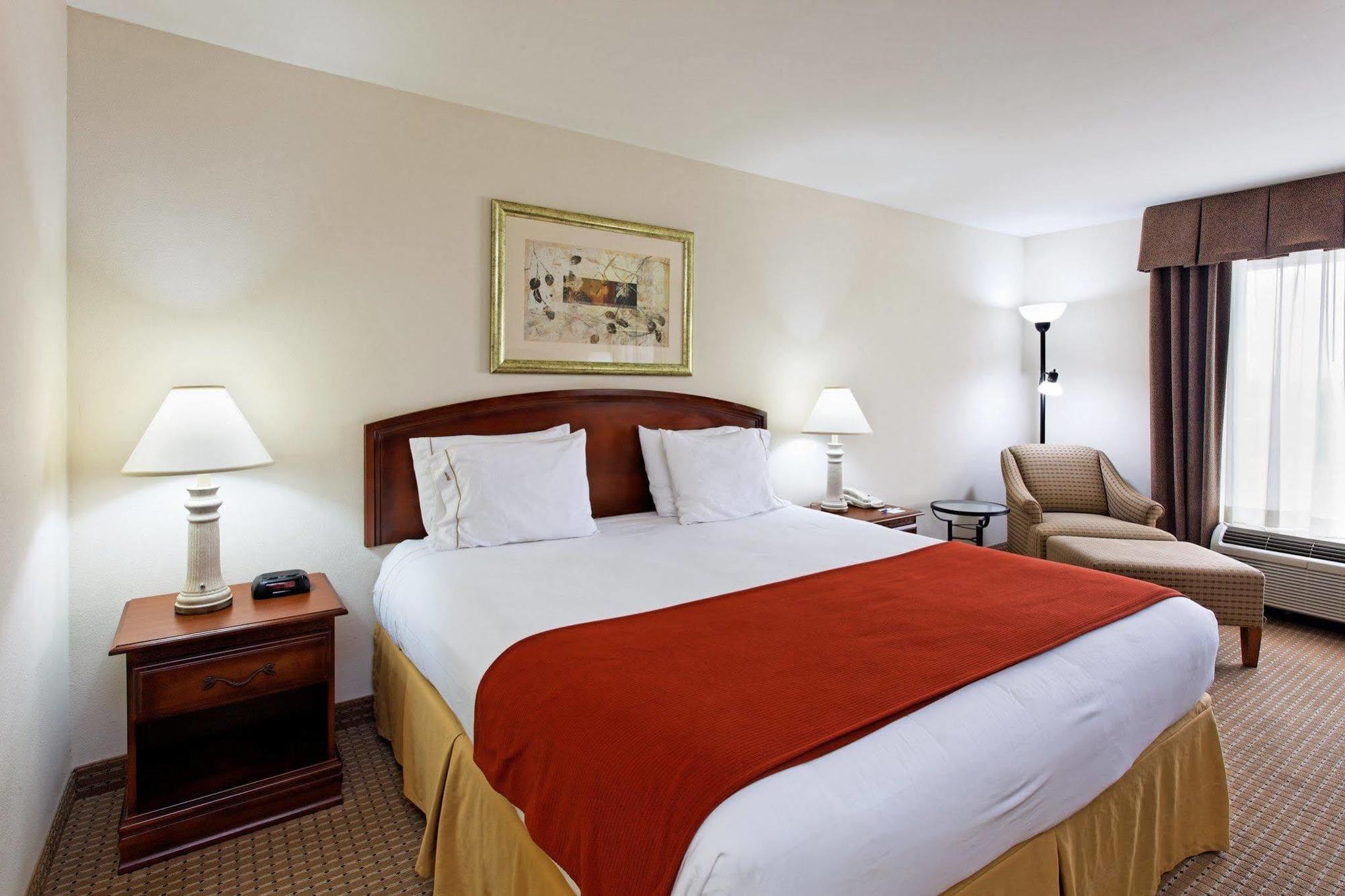 Holiday Inn Express & Suites Cullman Kültér fotó